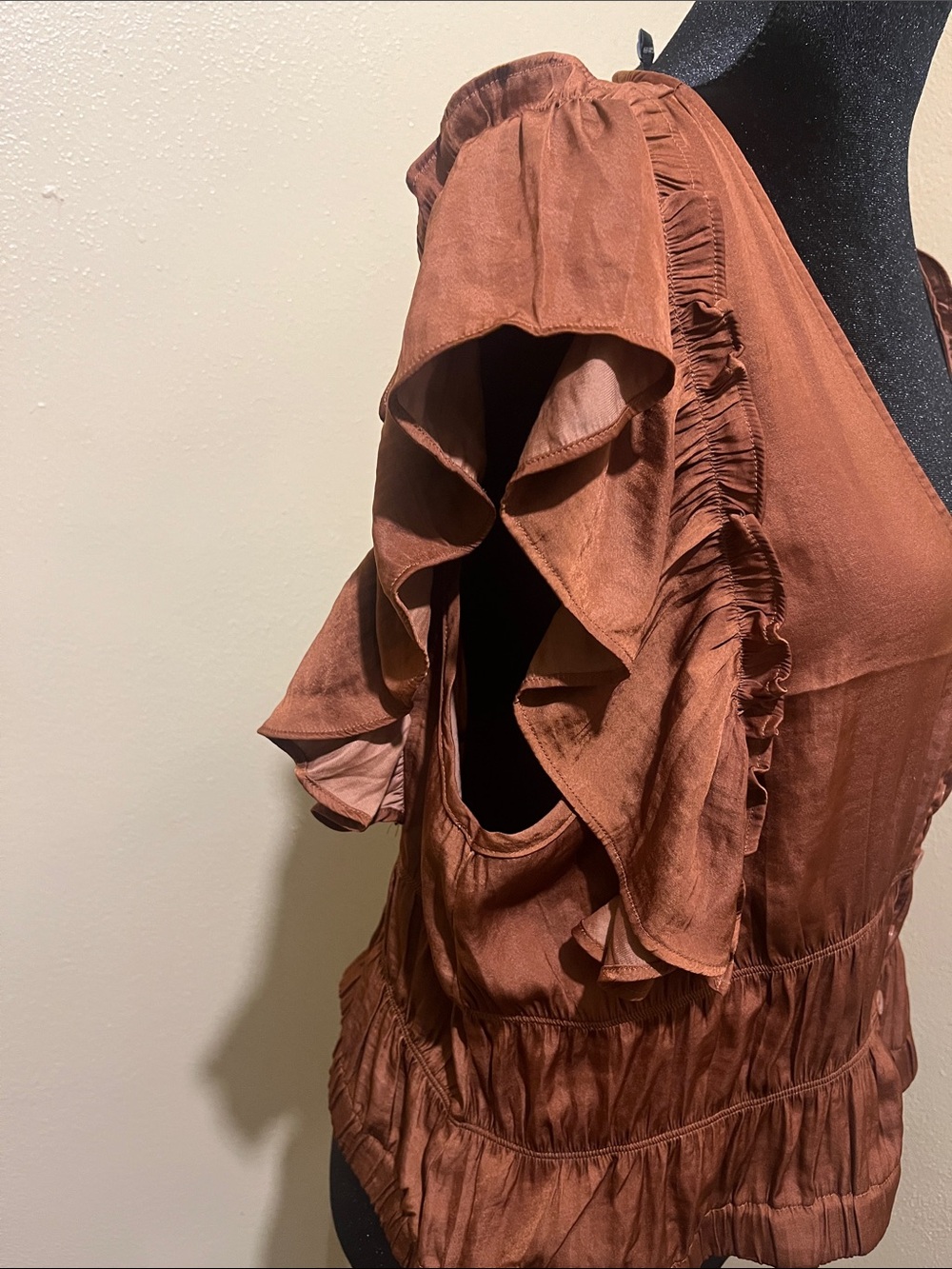 Marc New York Rust Ruffle Button-Front Blouse - Picture 2 of 8